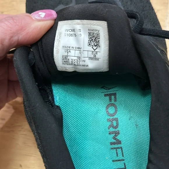 Saucony Triumph running shoes - Picture 6 of 6